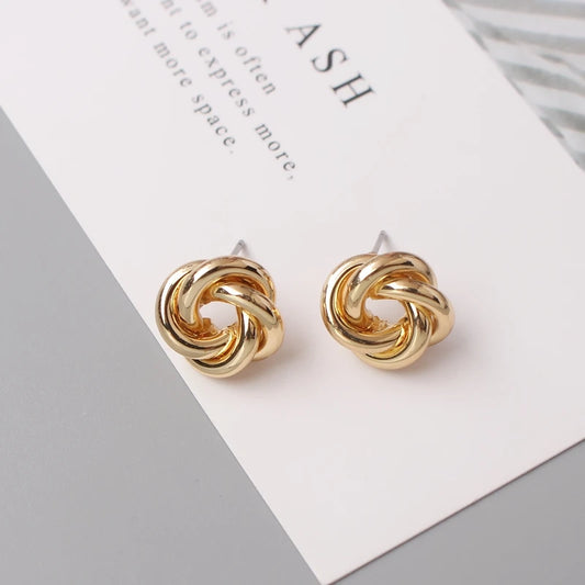 Boucles d'oreilles à tige pour femmes, style rock, lisse, petit nœud en métal torsadé, fleur